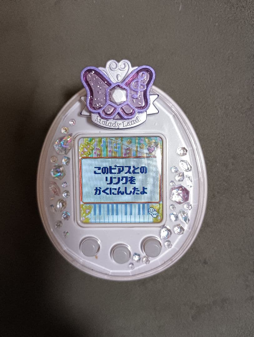 たまごっちP's 本体＋デコピアス2点＋ストラップ