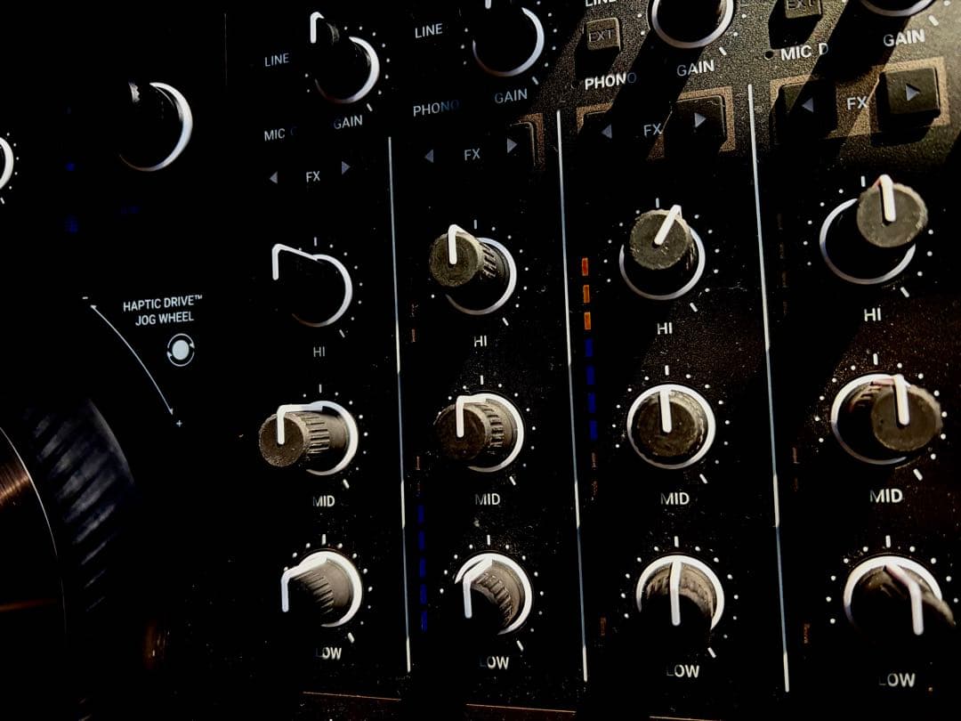 TRAKTOR KONTROL S4 MK3 transfer ID付