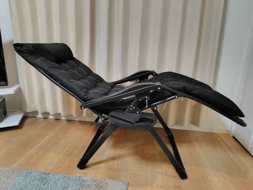 【新品未使用】折りたたみ式 リクライニングチェア (スポンジマット付き)ブラック