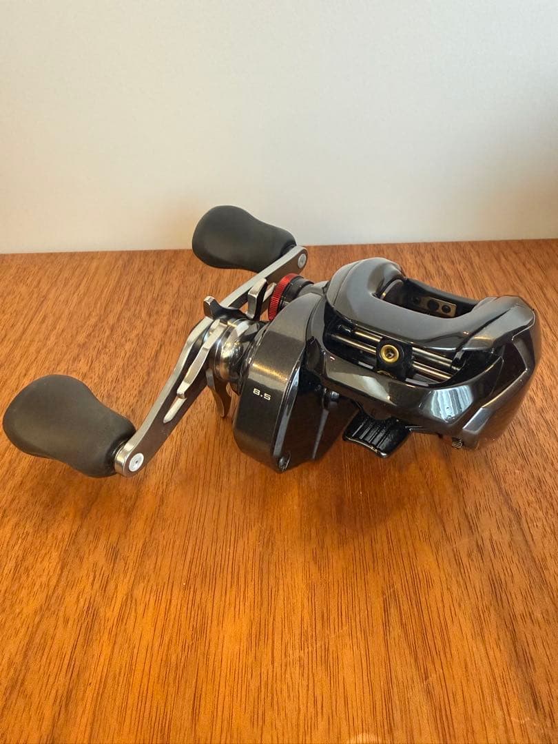 【新品未使用】SHIMANO Scorpion MD 200XG 右巻き シマノ