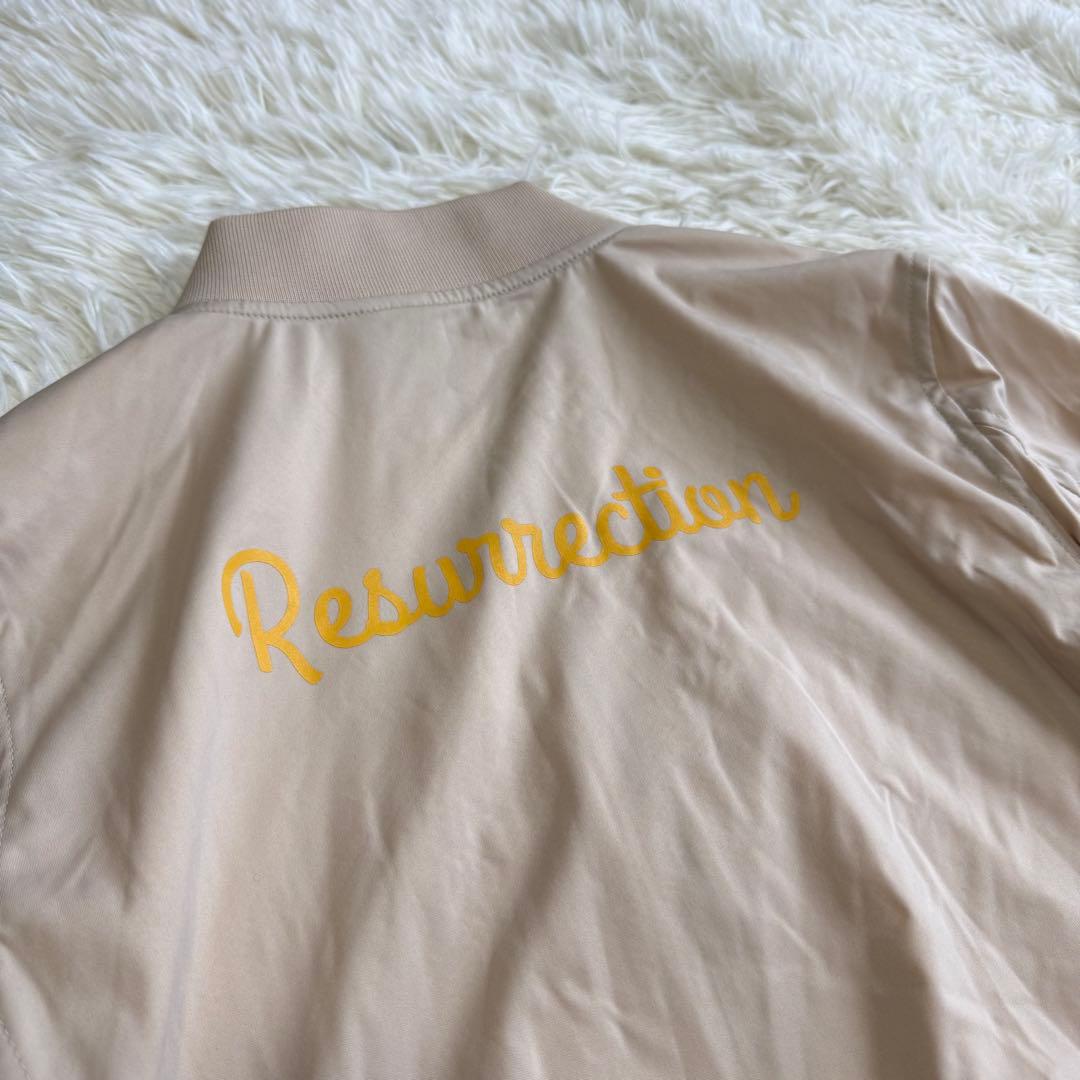 【レザレクション】美品 ジップジャケット ベージュ 刺繍ロゴ S レディース