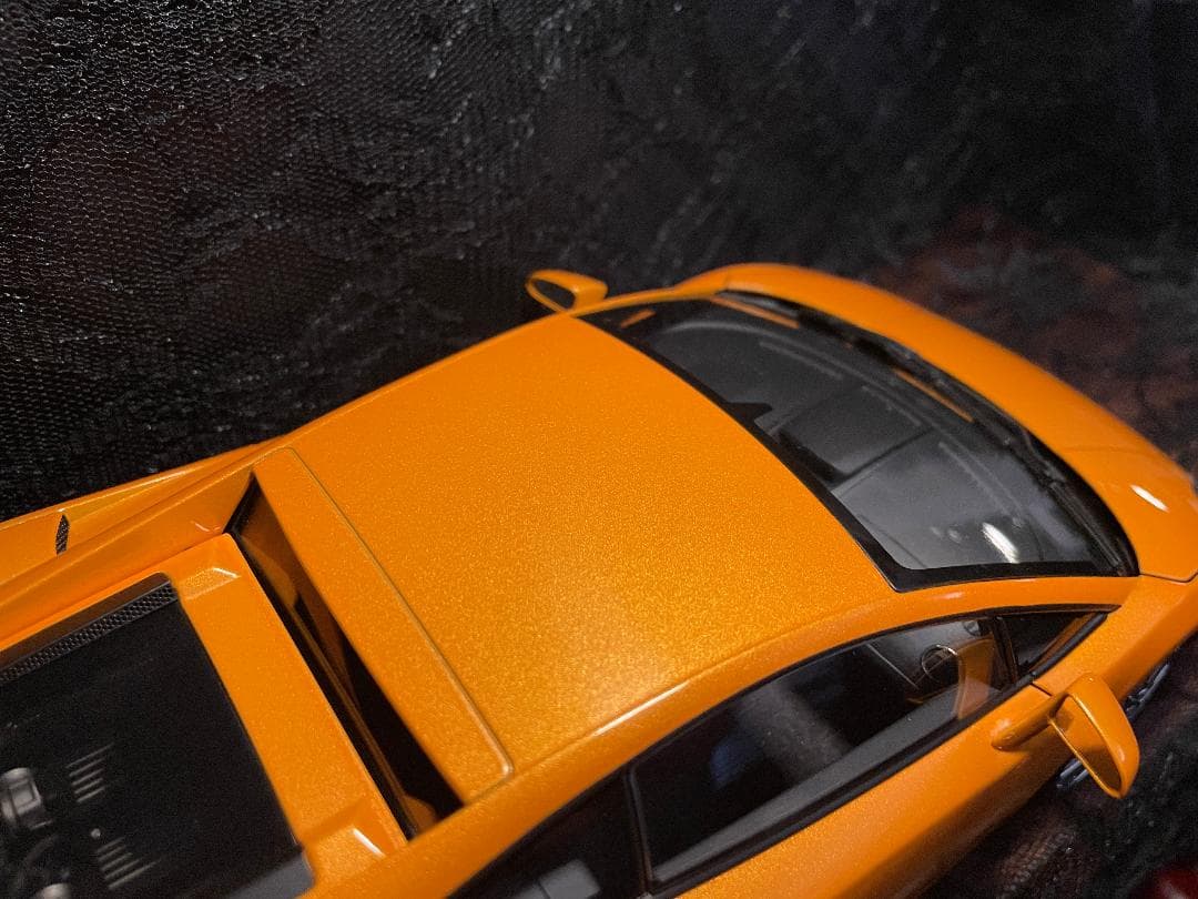 訳アリ美品オートアート1/18 ランボルギーニガヤルド LP560-4