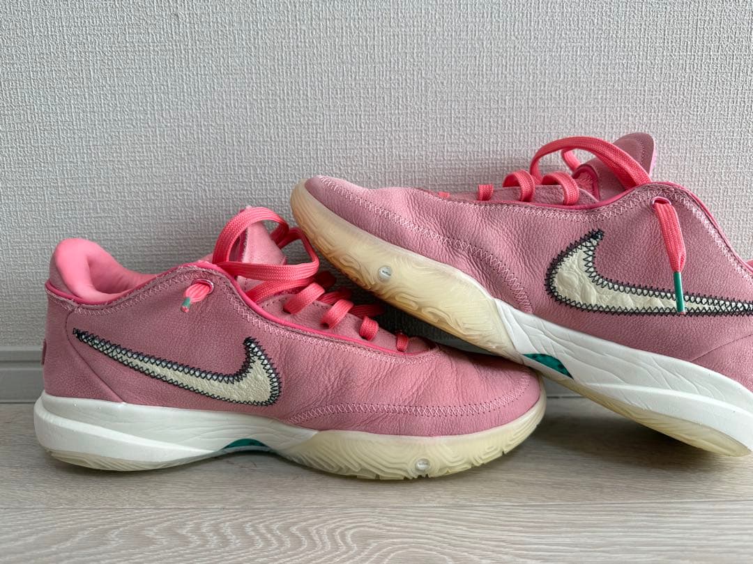 【美品】レブロン20 バッシュ 28.5cm