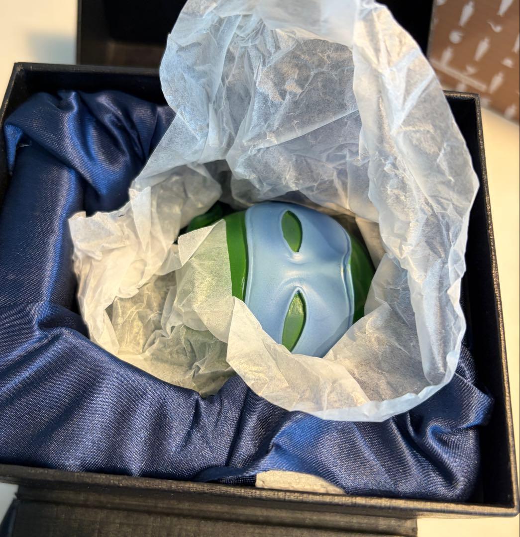 【未使用】マグリット 「リンゴ: フィギュア」