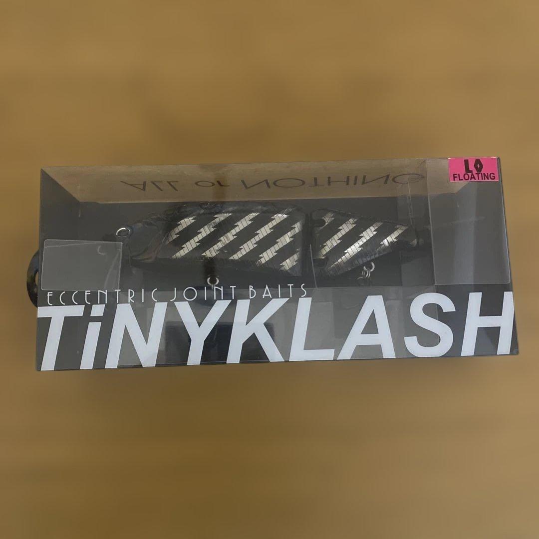 未使用　タイニークラッシュTiNY KLASH Low エレクトリックブラック