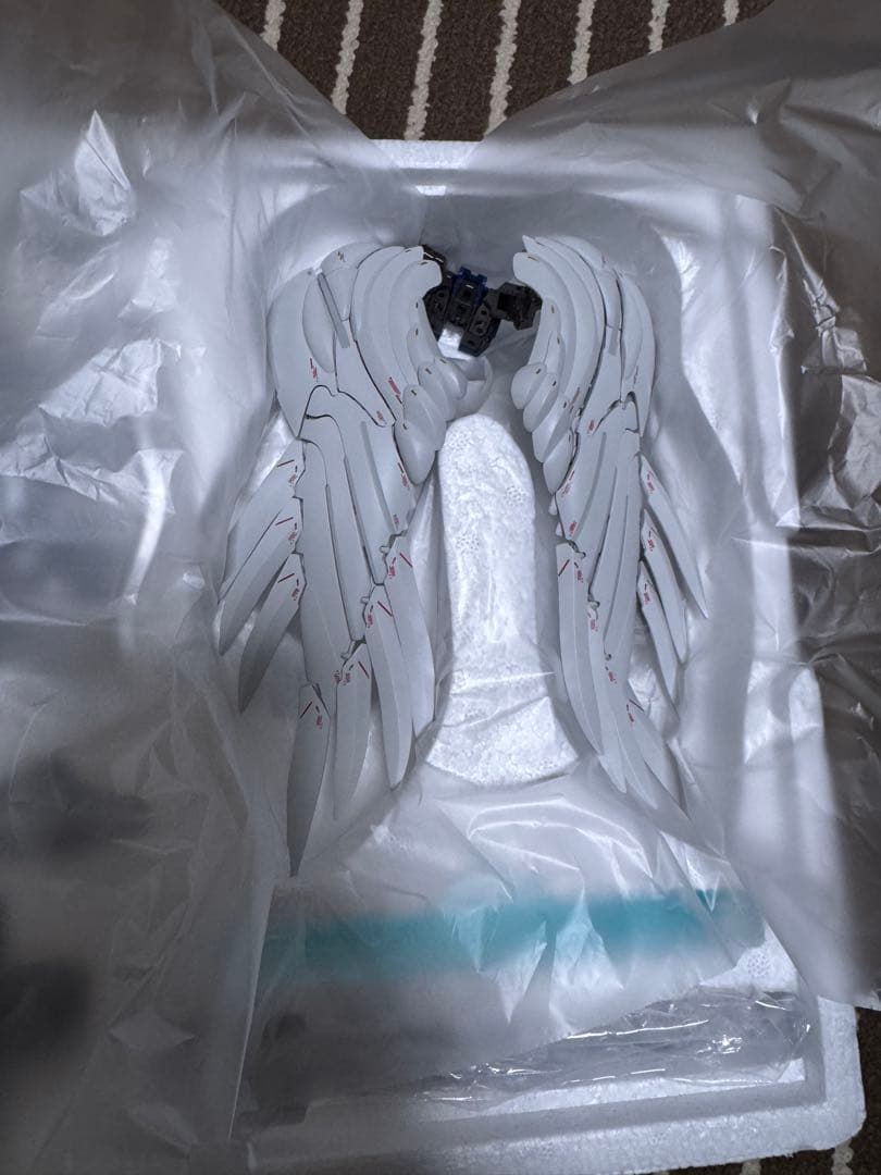 メタルコンポジット ウイングガンダムゼロ Noble Color Ver.