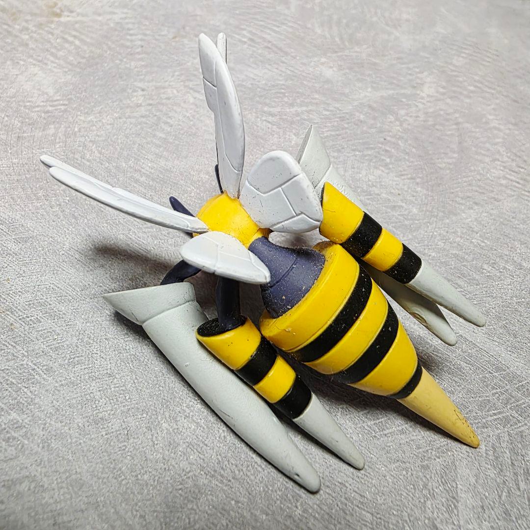 モンコレ　メガスピアー