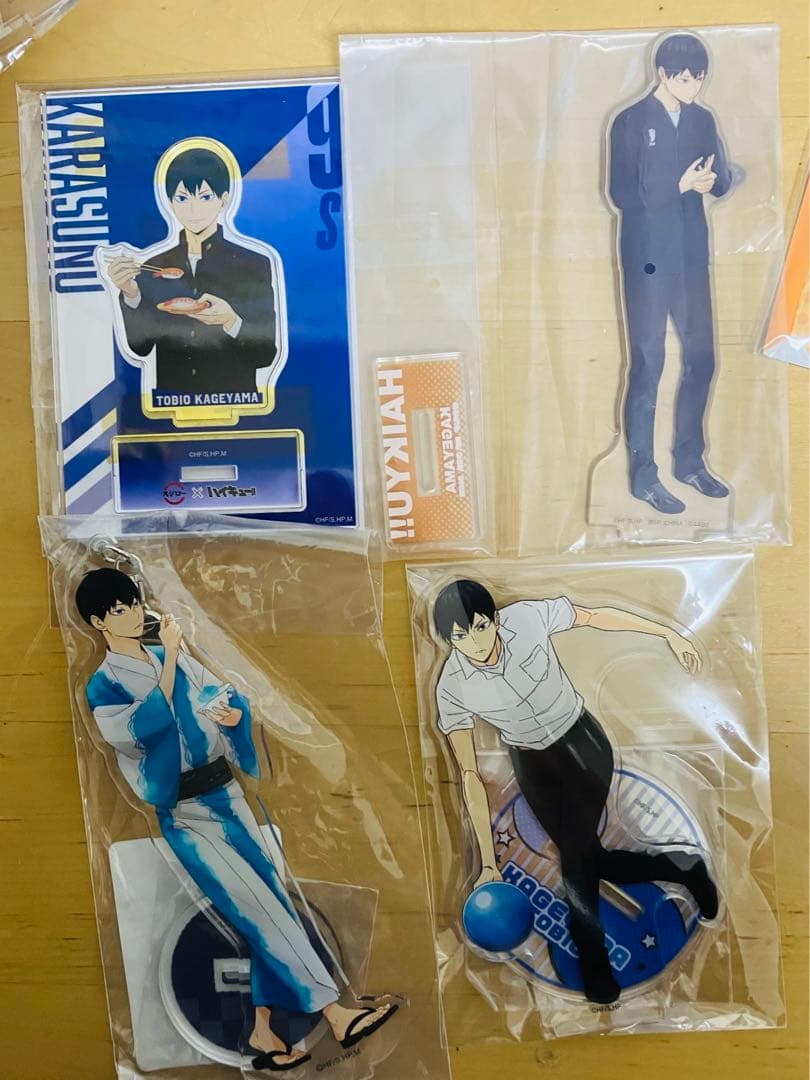 【最終値下げ】ハイキュー影山飛雄 アクリルスタンド、キーホルダー、缶バッジ