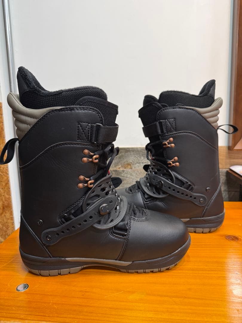 YONEXスノーボードBCセットaccublade ブーツ　バイン　スノーシュー