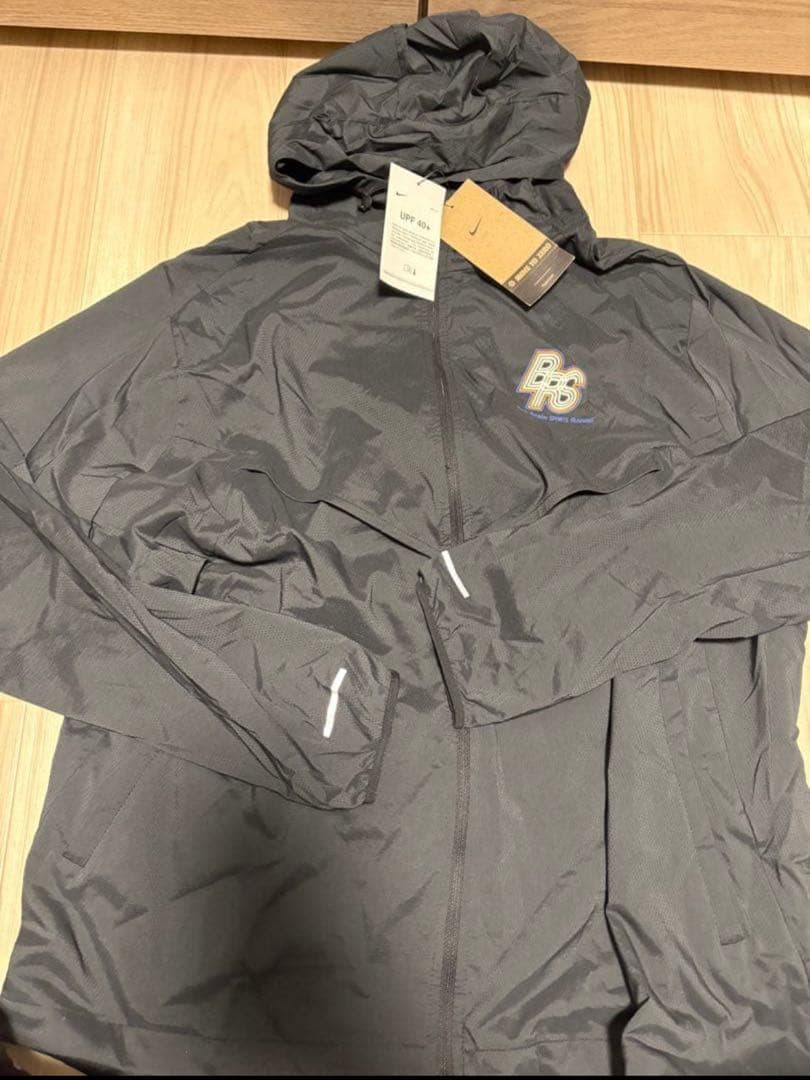Nike ランニングジャケット　ウィンドブレーカー　ヴェイパーフライ　陸上