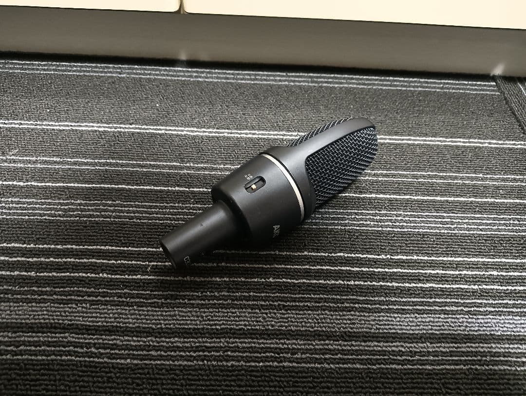 AKG コンデンサーマイク C3000