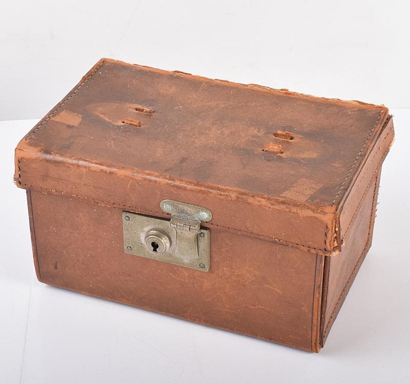 中国　竹嵌　骨牌　背竹牌　麻雀牌　皮ケース付　M　8694