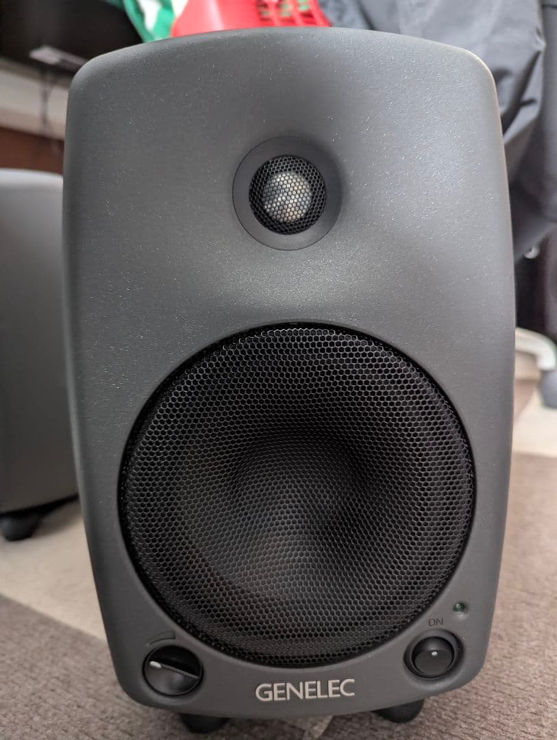 お買い得 GENELEC 8030A ペア モニタースピーカー