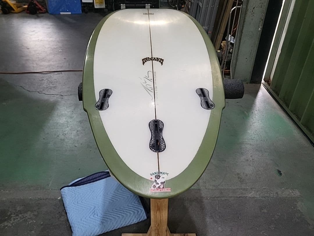 送料込みRETRO RIPPER 6.3 41.3Lフィン付き