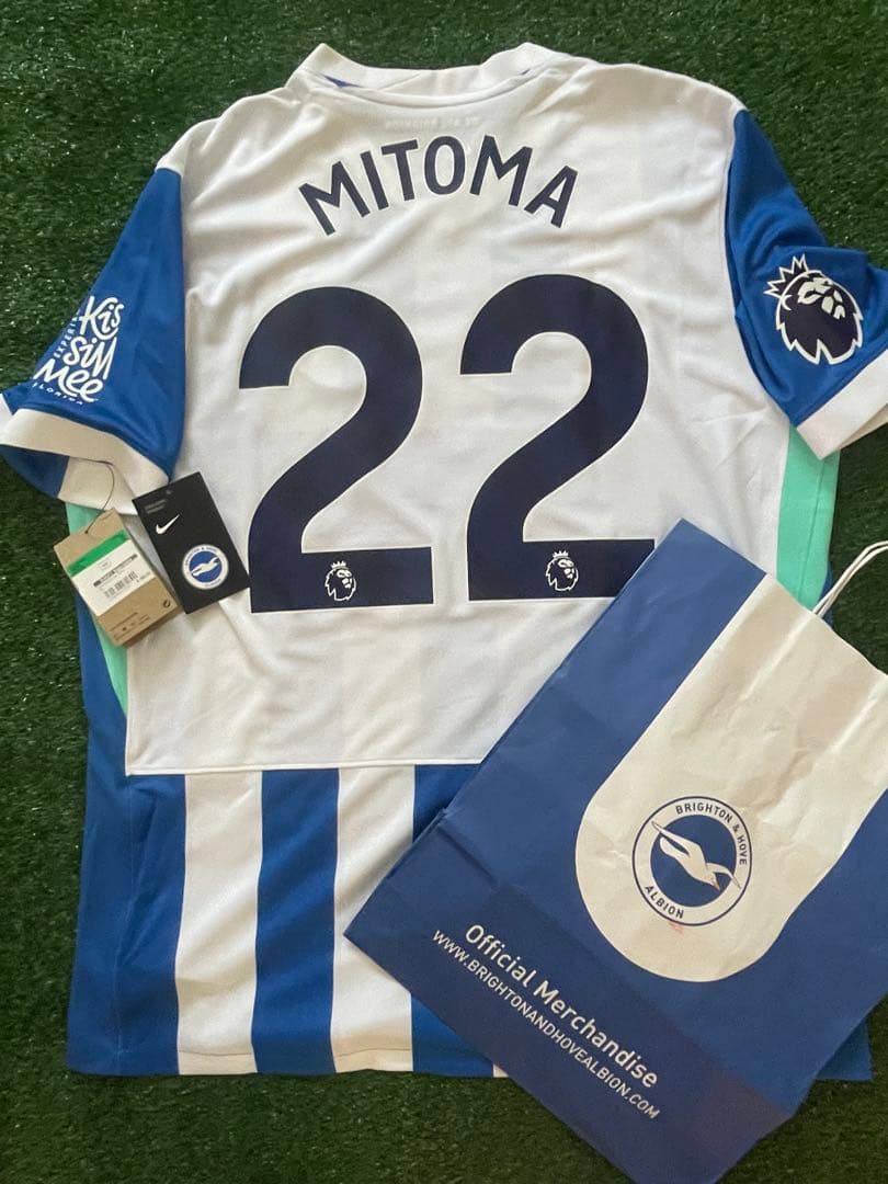 【正規品】定価27,940円　公式ブライトン　三笘薫 22番 XL ユニフォーム