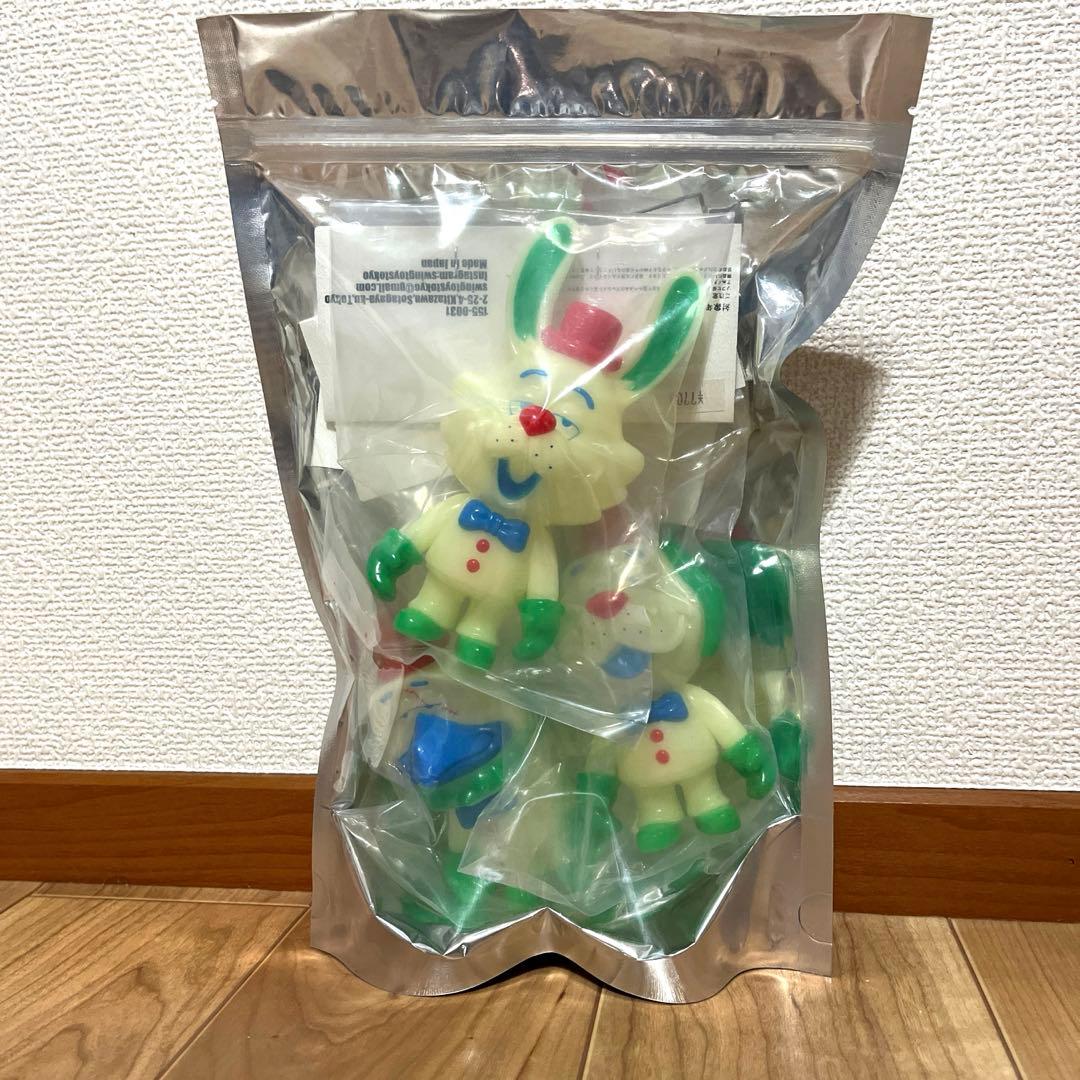 SWING TOYS 蓄光SWING BUNNY・DOGGY・BIRDセット