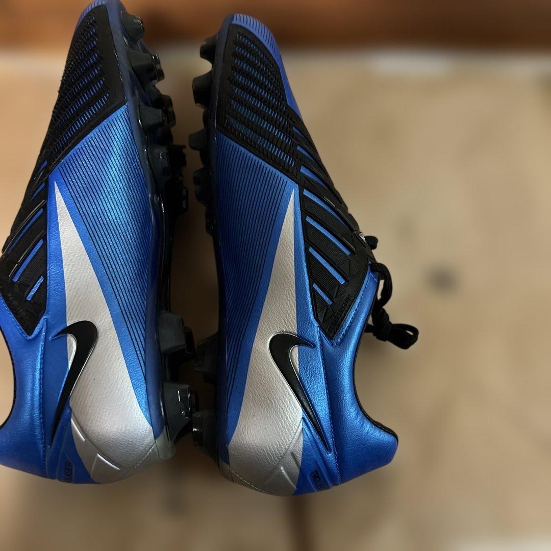 NIKEサッカースパイクT90LASER