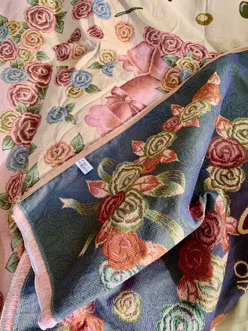 超レア25周年記念品♡ゴブラン織Hello Kittyベッドカバ195✖️127㎝