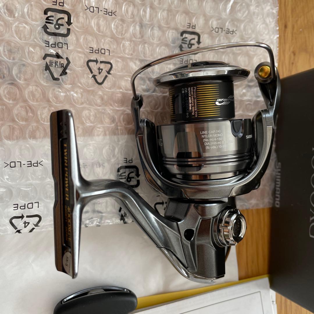 シマノ24ツインパワー4000XG