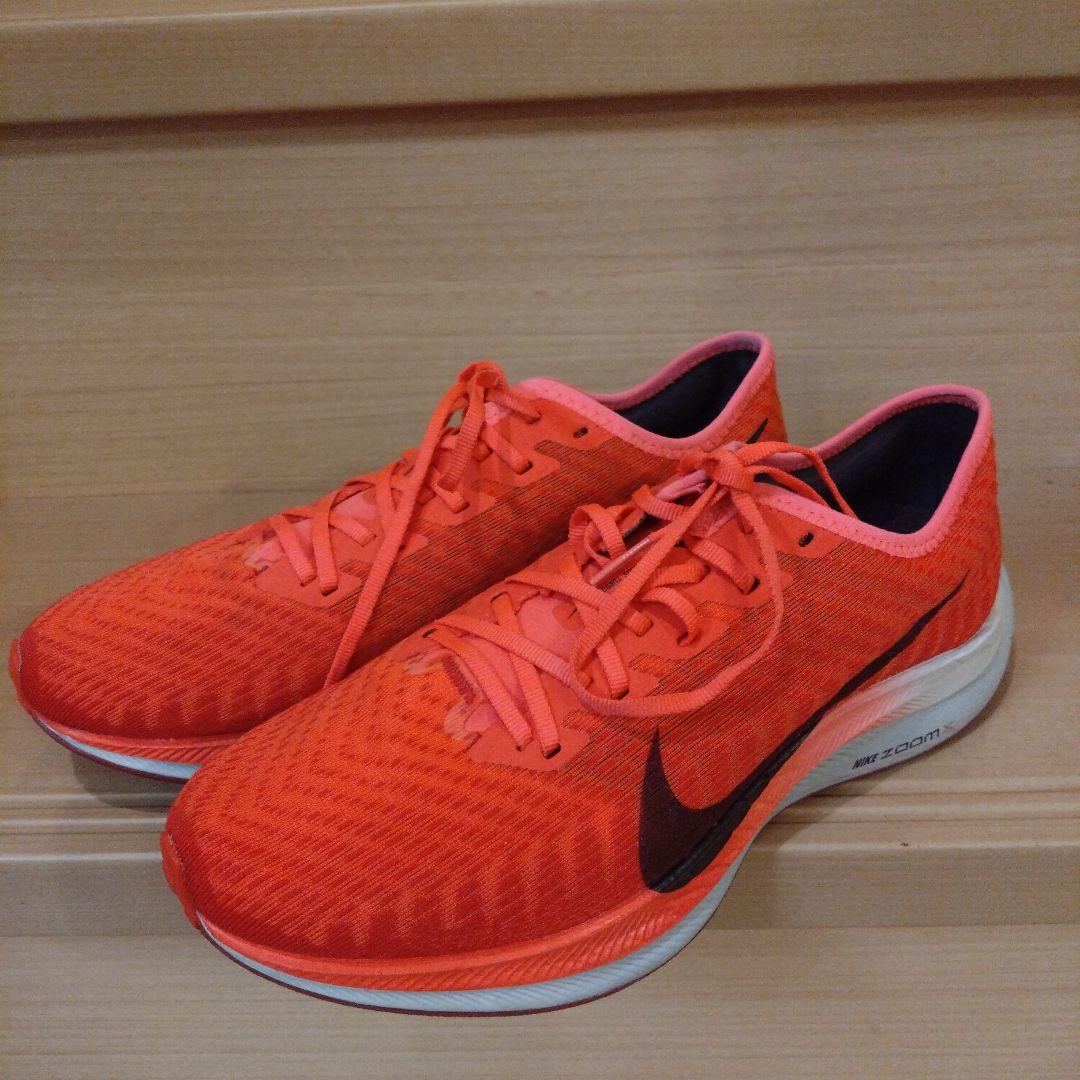 No.560 新品同様 Nikeペガサスターボ2 レッド　26cm
