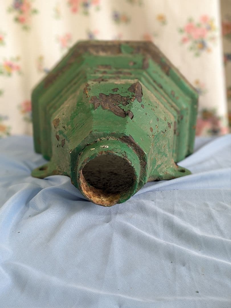 イギリス アンティーク 鉄製 壁掛けプランター 植木鉢 グリーン 525