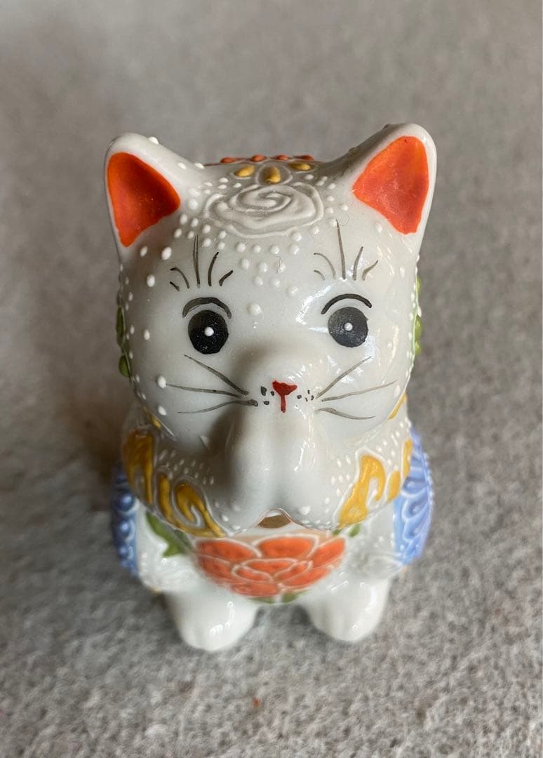 九谷焼・長峰／祈り猫　２.7号（白）