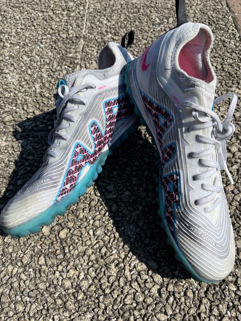 Nike Air Zoom マーキュリアルヴェイパー15 Pro TF