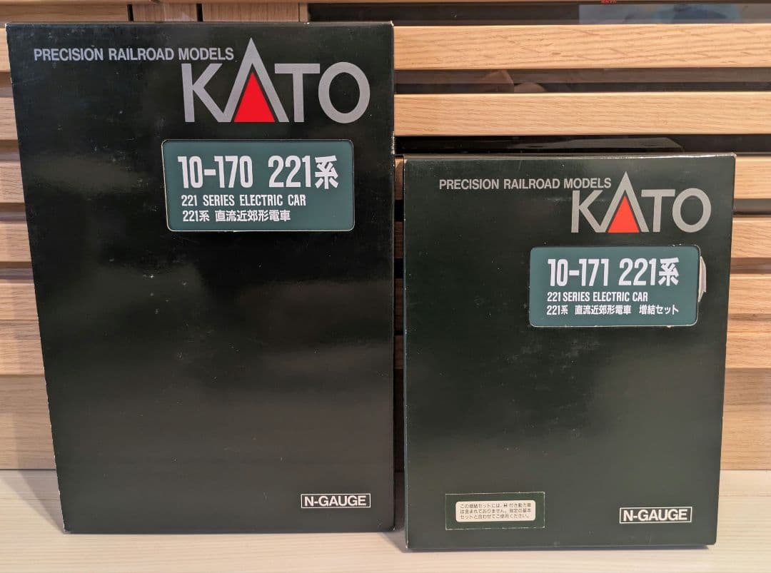 10-170 221系直流近郊形電車6両+増結セット　Nゲージ　KATO