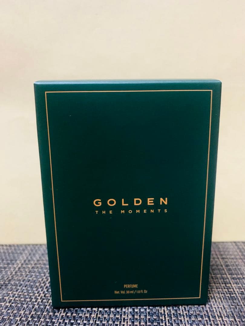 ジョングクGOLDEN パルファム 展示会　香水