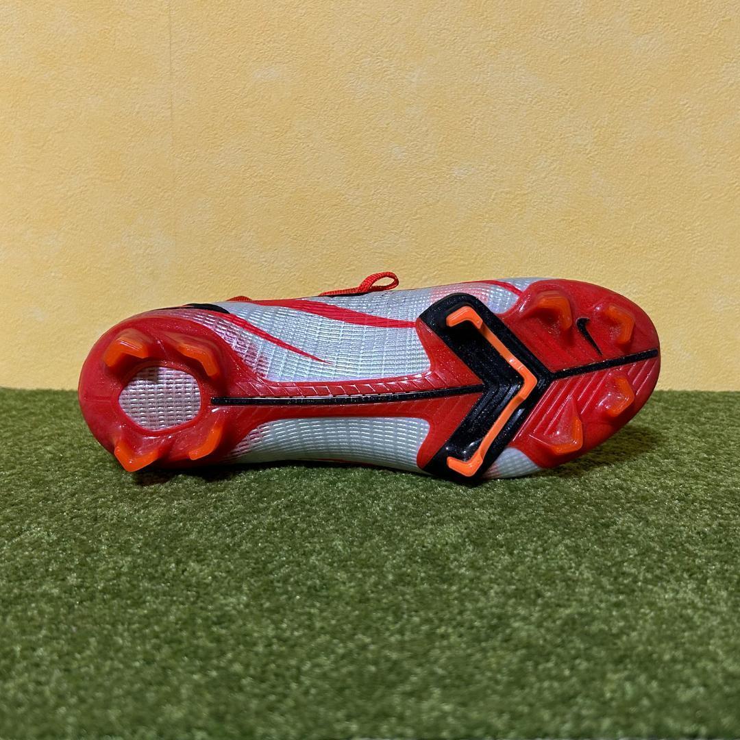 新品 サッカースパイク ナイキ マーキュリアル スーパーフライ FG 25.0