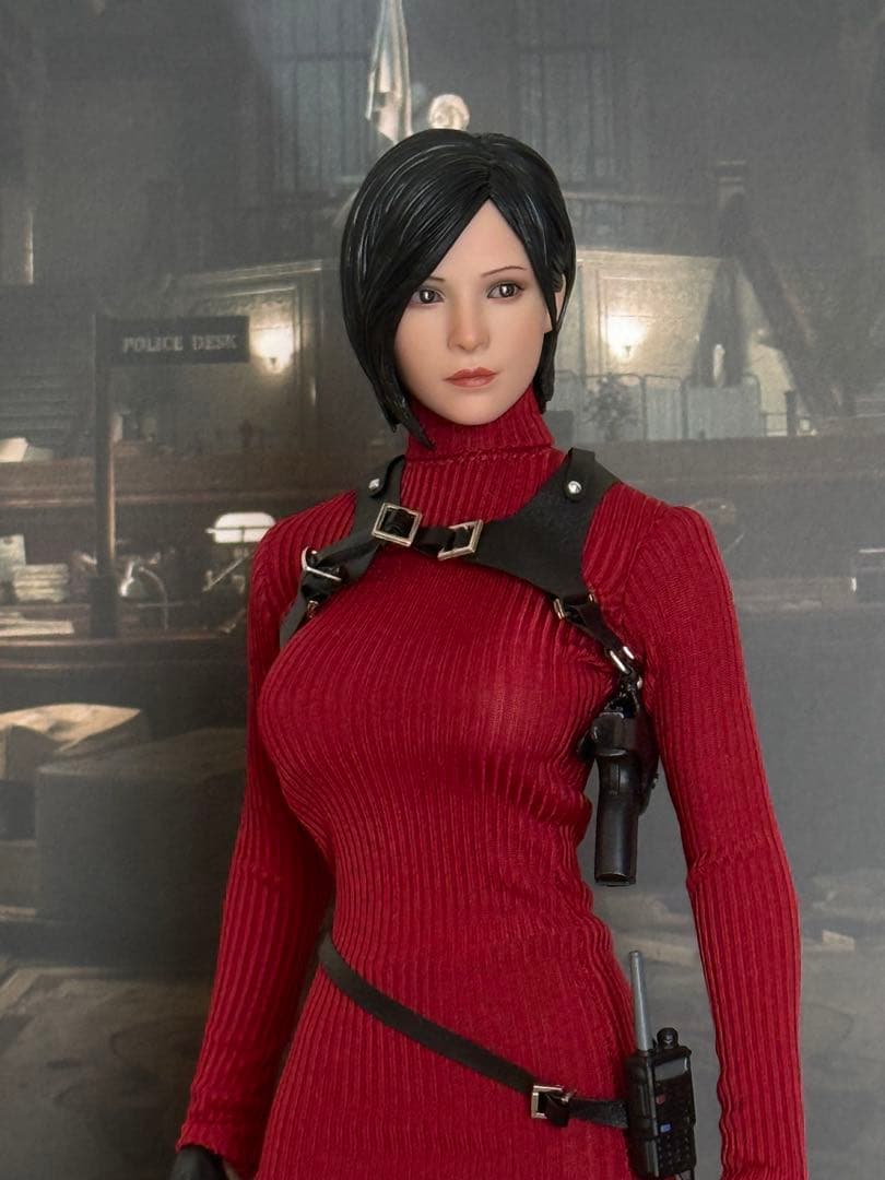 バイオハザード　エイダ・ウォン　可動フィギュア