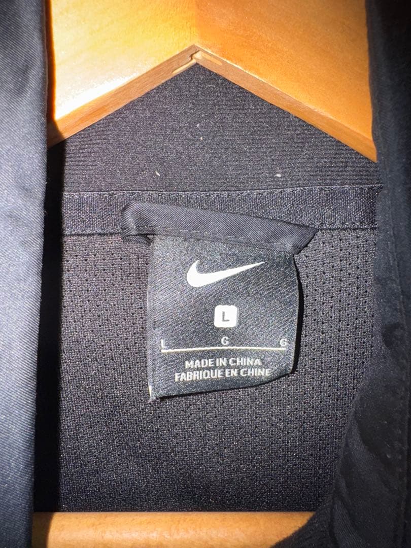 アントラーズ　スタッフ支給　Nike ウィンドブレーカー L