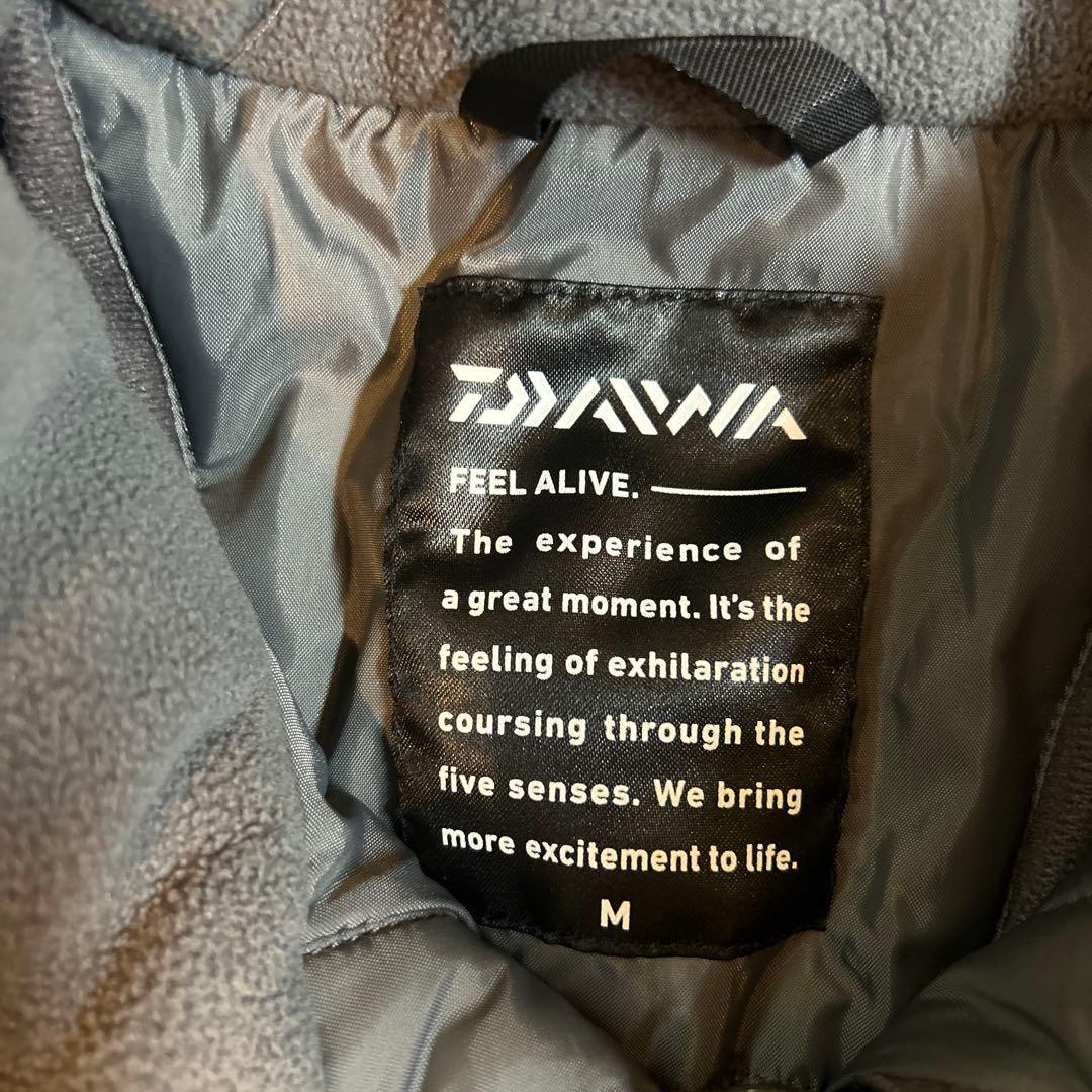 ブ*ー様 ダイワ レインウェア Mサイズ 黒・グレー冬用