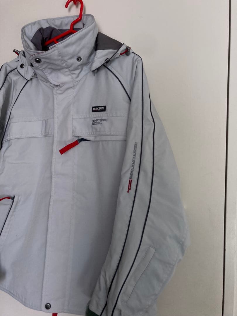 ミカ　DESCENT スキーウェア耐水性　上下