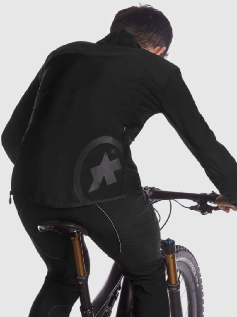 ウェア Assos Trail Winter Softshell Jacket