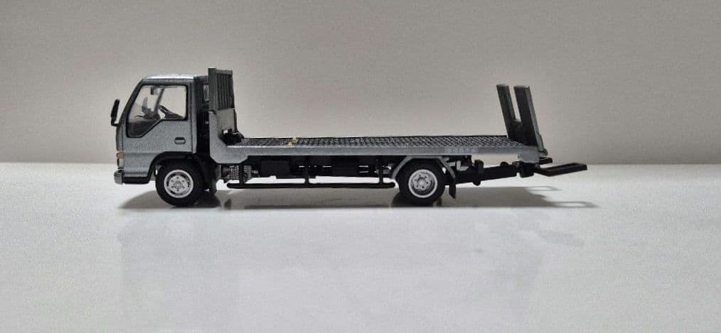 いすゞ ELF（エルフ）積載車　1/64 ミニカー