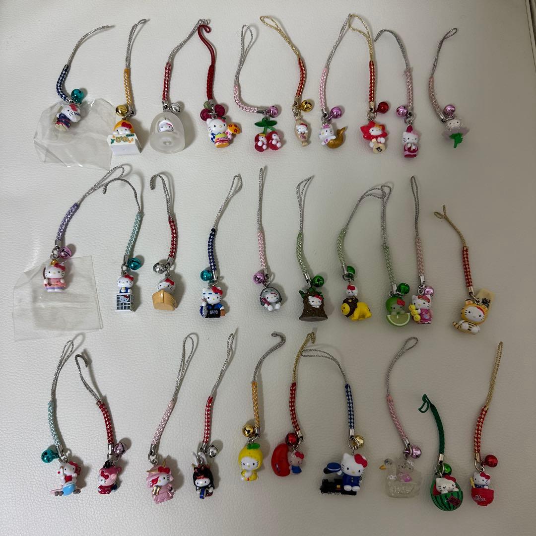ご当地キティ 根付け ストラップ　まとめ売り 30個