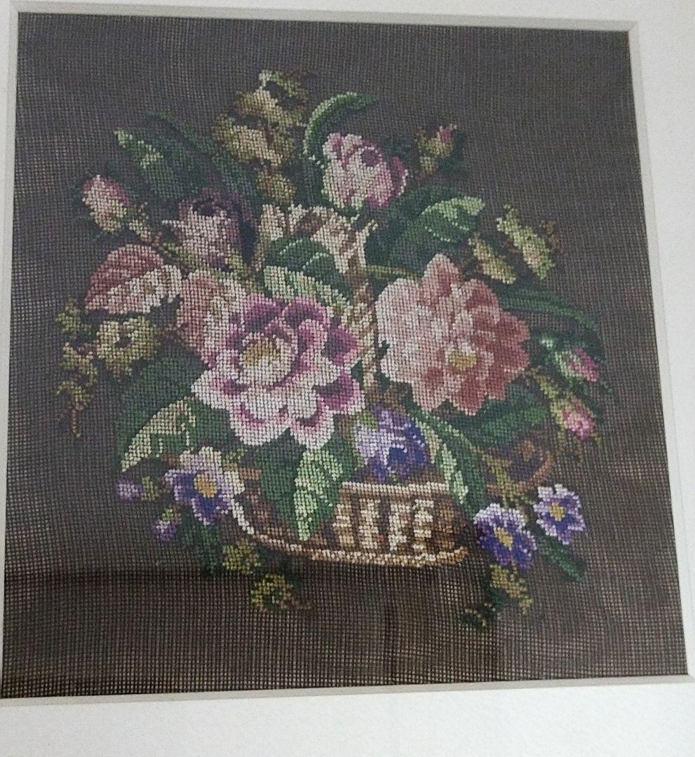 プチポワン額装・花籠