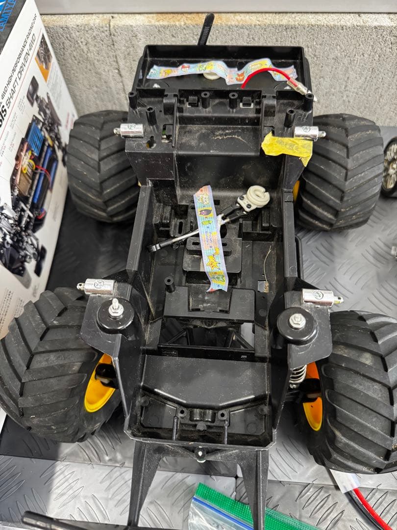 タミヤ TT-02D GT-R ランチボックス