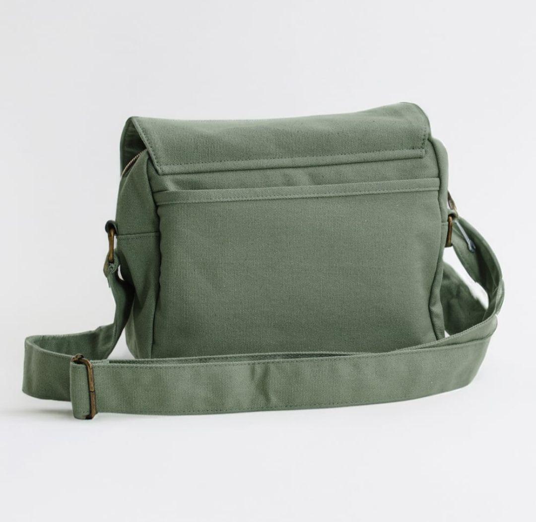 現品限り　天空の城ラピュタのパズーのかばん　新品 未使用タグ付き