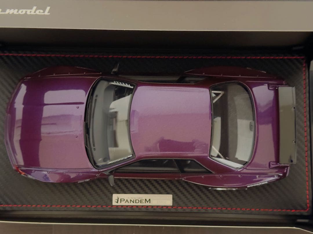 イグニッションモデル 1/18 GT-R BNR32