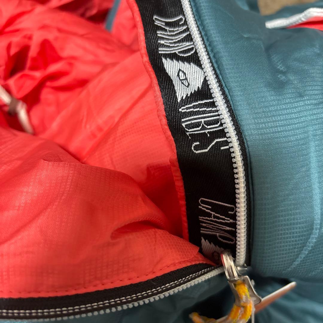 【新品未使用】POLER 着るシェラフ　リバーシブル　Ｌ