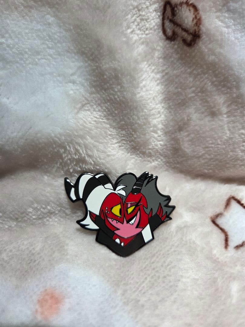 限定版プレオーダー ヘルヴァボス モクシー ミリー ピンバッジ 3点セット