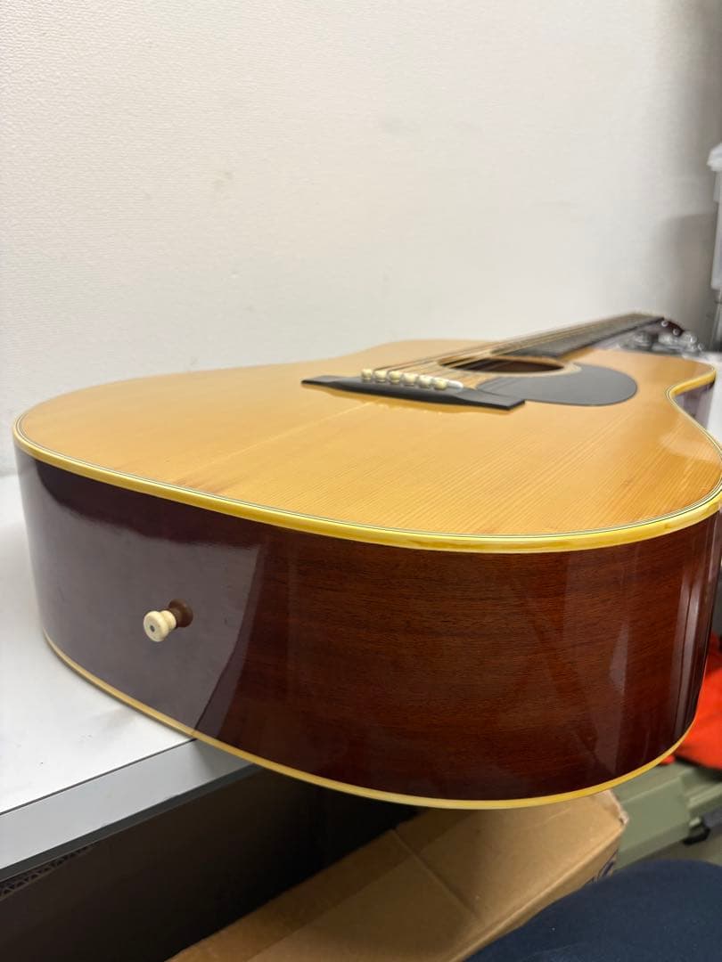 モーリス　W-18 アコースティックギター