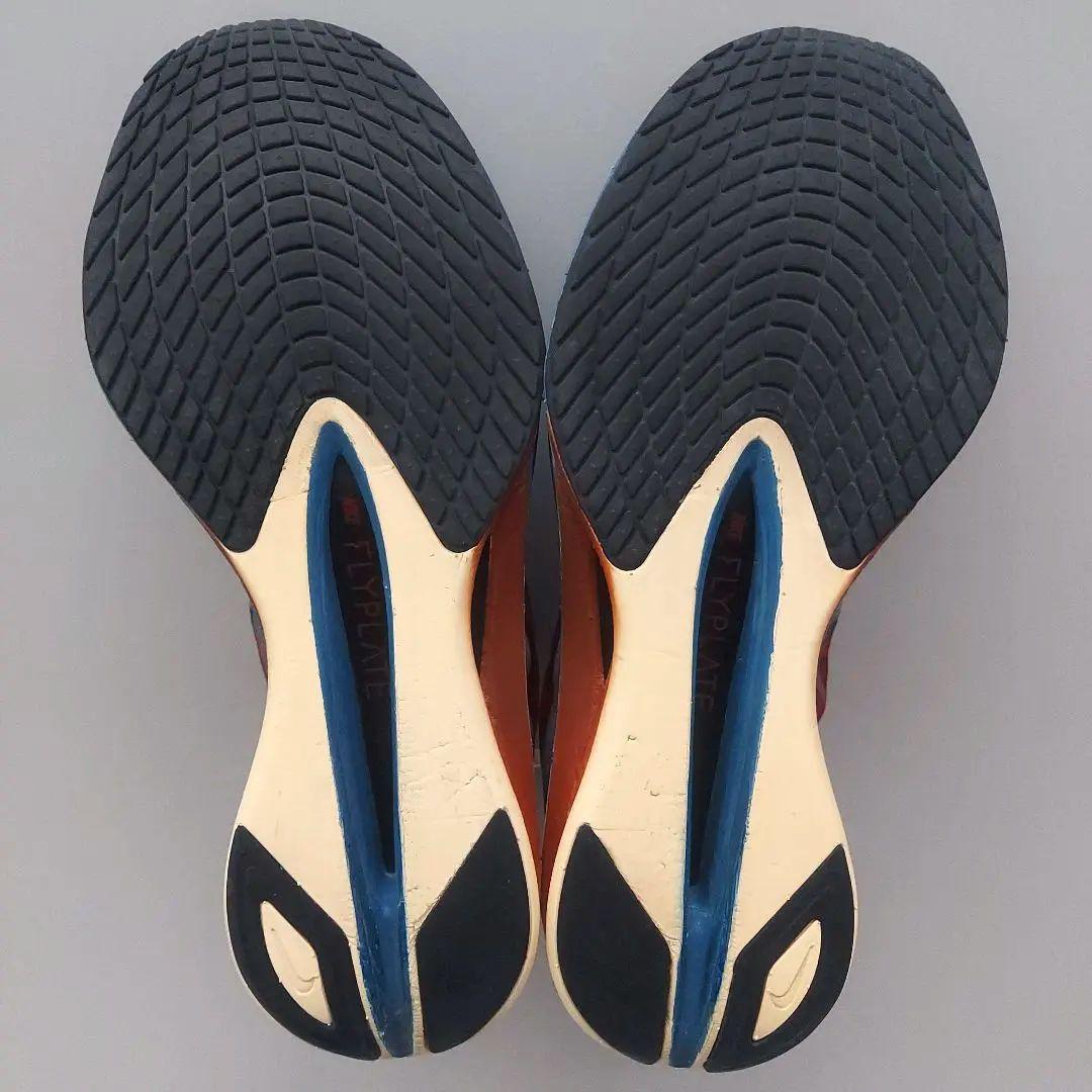 【美品】 ヴェイパーフライ4 プレミアム 27cm