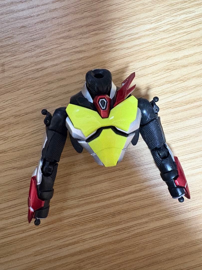 S.H.Figuarts仮面ライダーゼロツー　初期不良対応済み