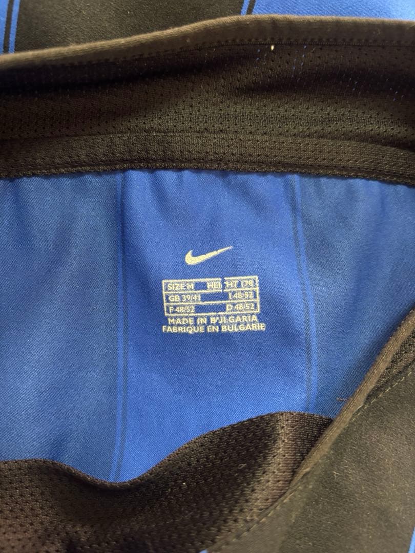 インテル　ホームユニフォーム　03 長袖　ブルガリア製　サイズM　ナイキ