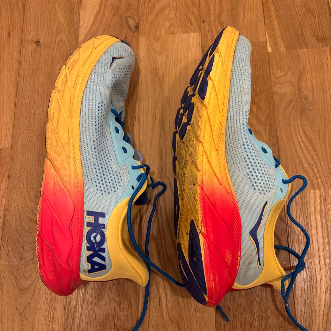 スパイク・シューズ HOKA ARAHI7 28cm