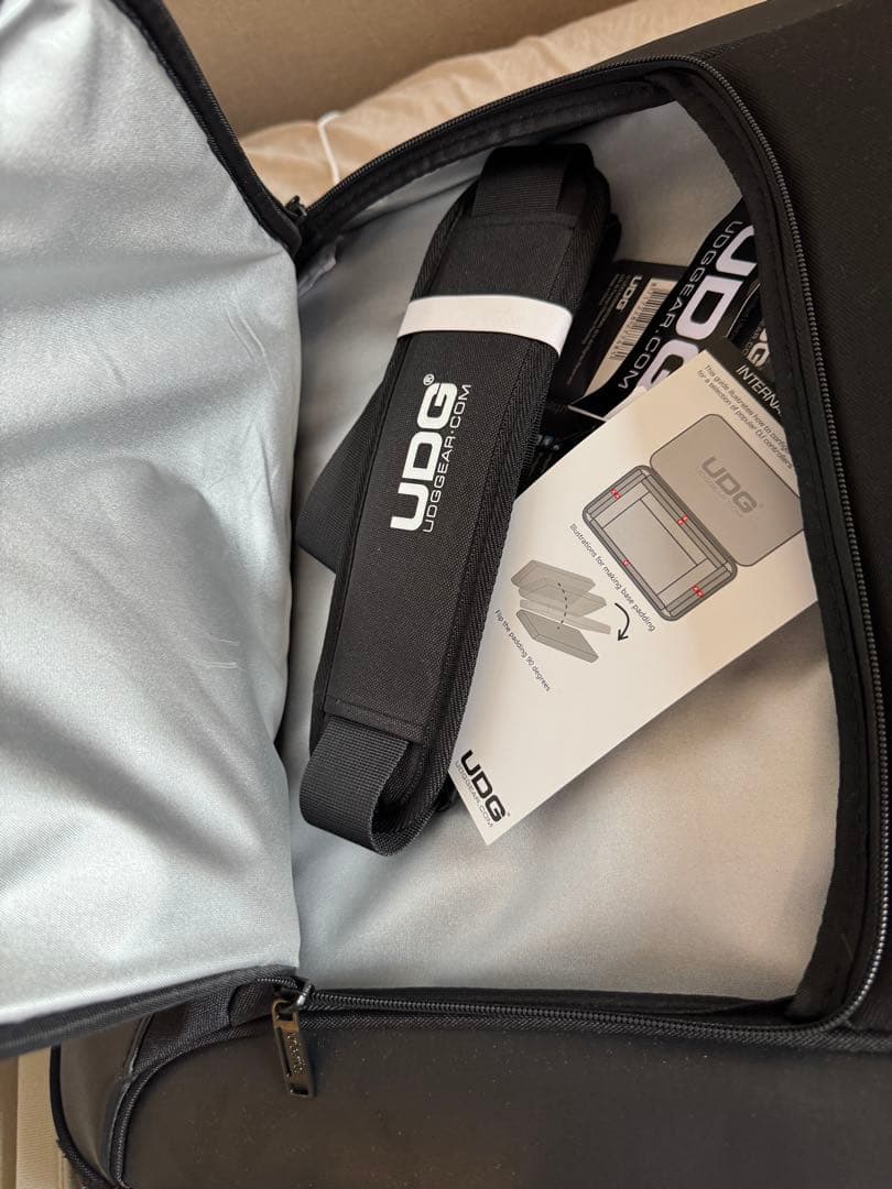 Pioneer DJ DDJ-1000SRT 持ち運びバッグ付 (※外箱要相談)