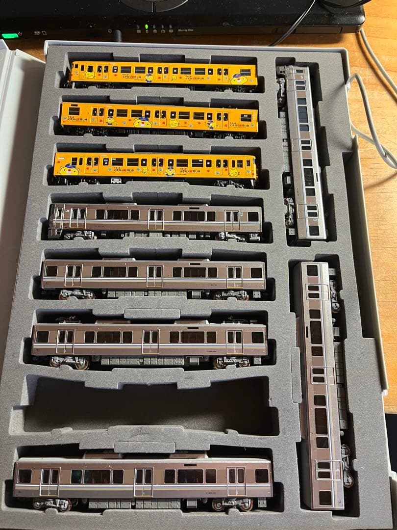 グリーンマックス115系くまなくラッピング+225系100番台6両セット